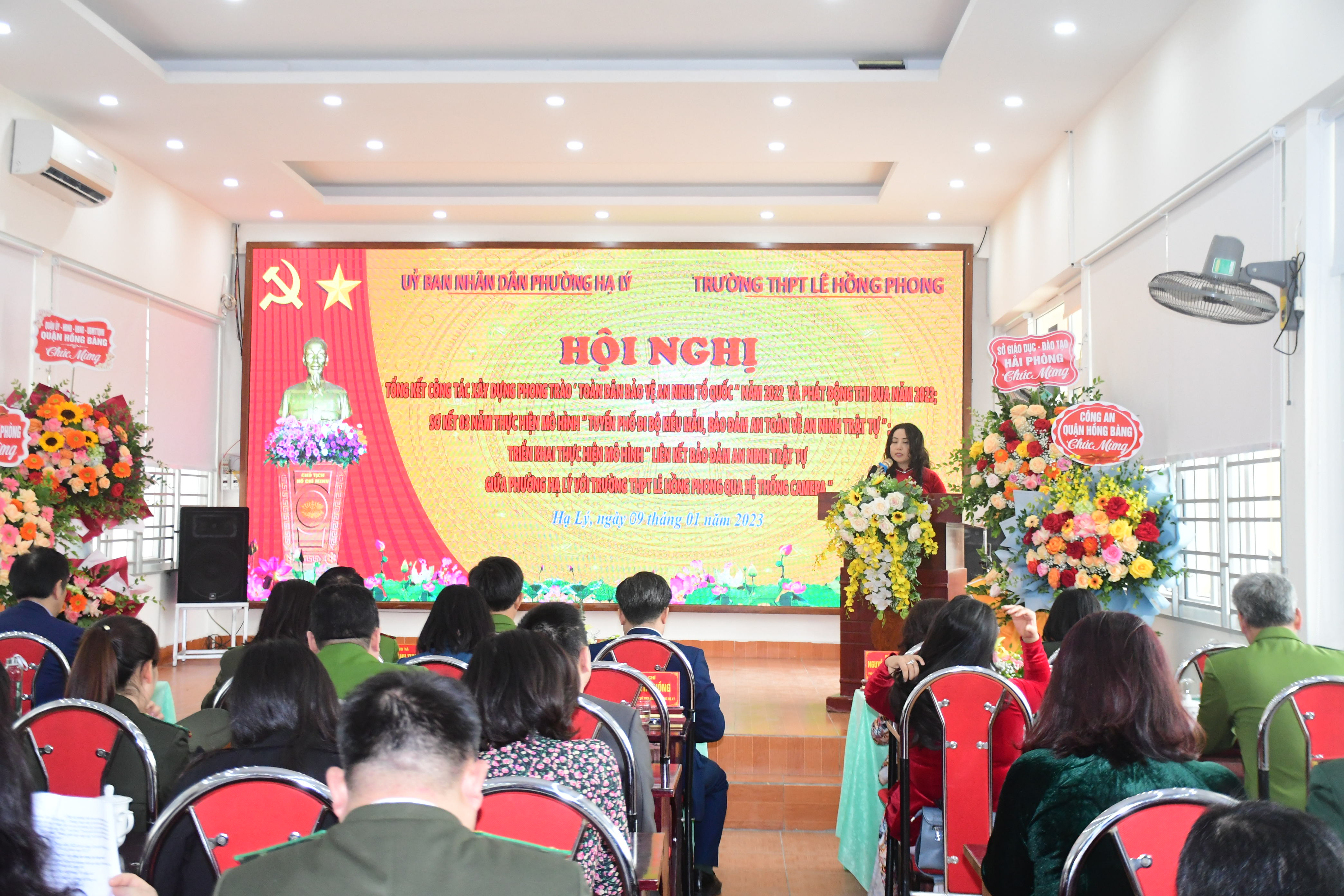 Triển Khai mô hình “Liên kết bản đảm ANTT giữa phường Hạ lý và Trường THPT Lê Hông Phong qua hệ thống Camera